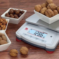 Ohaus Navigator NV LCD Portable Scales 220g - 2200g Ohaus - 4